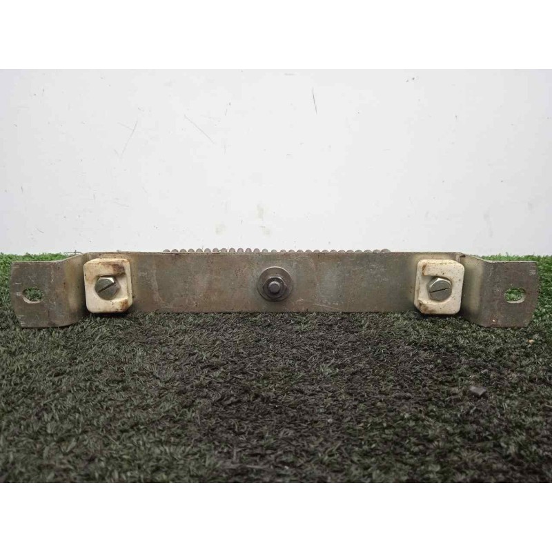 Recambio de caja precalentamiento para land rover 88 2.3d referencia OEM IAM 165893 RESISTENCIA.CALENTADORES 4.CILINDROS