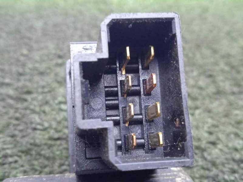 Recambio de warning para isuzu n-serie 5.2 diesel referencia OEM IAM 8972024750 8.PINES 