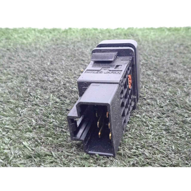 Recambio de warning para isuzu n-serie 5.2 diesel referencia OEM IAM 8972024750 8.PINES 