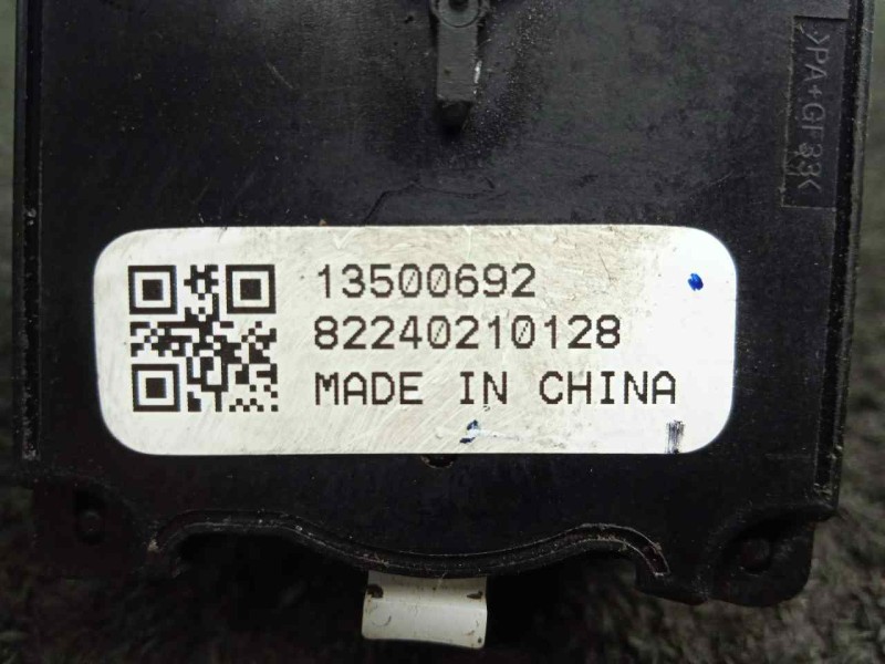 Recambio de mando luces para chevrolet cruze 2.0 diesel cat referencia OEM IAM 82240210128-13500692  