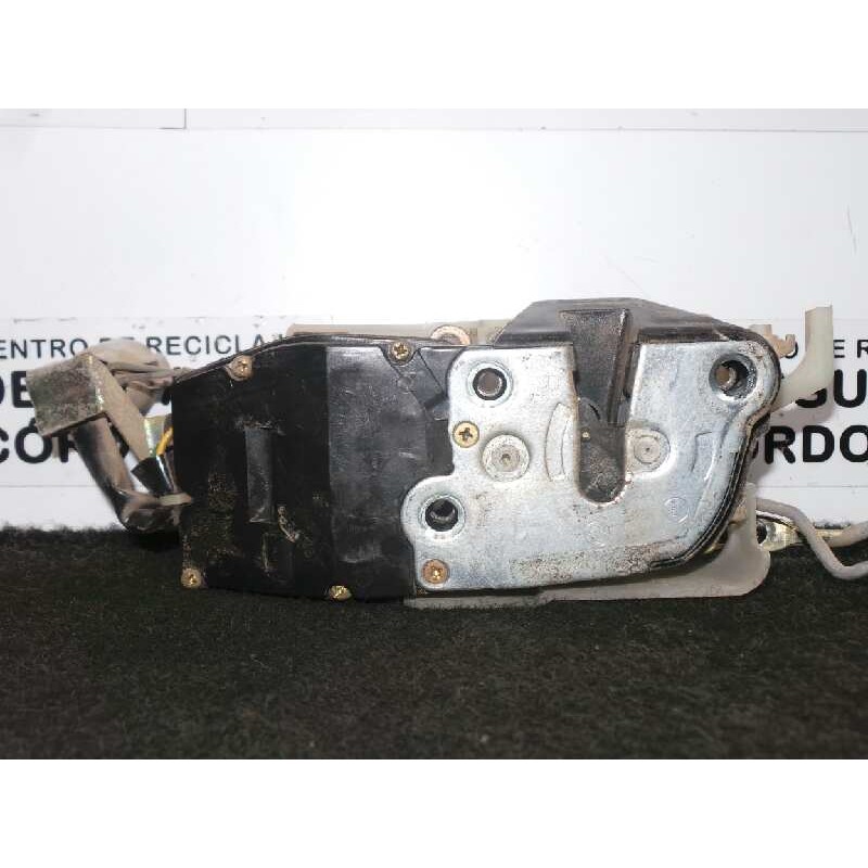 Recambio de cerradura puerta delantera derecha para toyota celica (t20) 1.8 16v cat referencia OEM IAM  5.PINES 