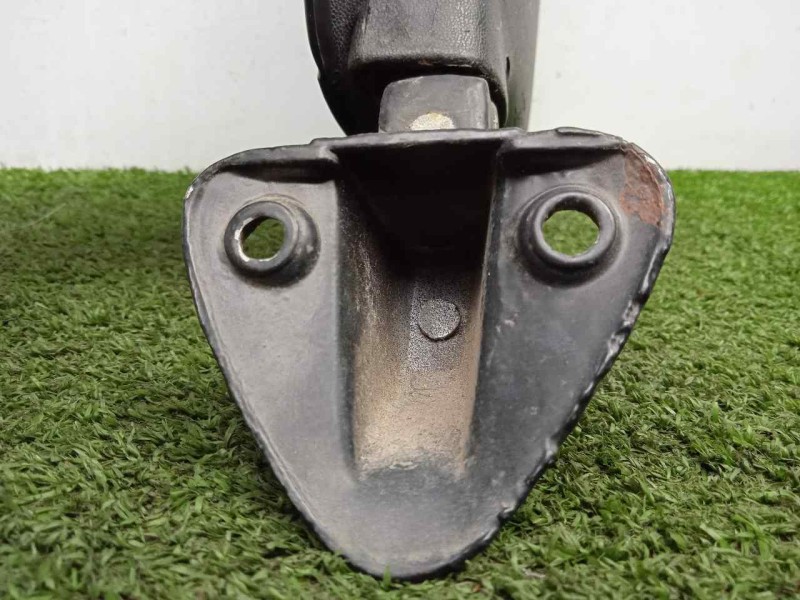 Recambio de retrovisor izquierdo para nissan vanette (c 220) referencia OEM IAM  MANUAL NEGRO.PLASTICO