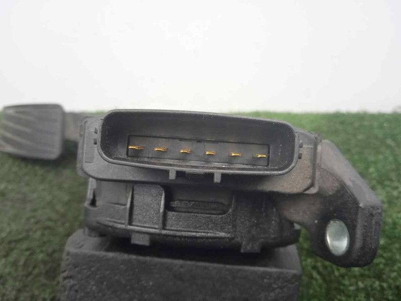 Recambio de potenciometro pedal para suzuki swift berlina (mz) 1.3 16v cat referencia OEM IAM 4940051K50 6.PINES 