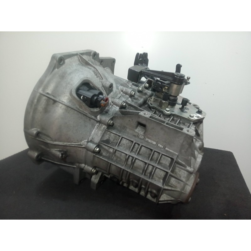 Recambio de caja cambios para ford focus berlina (cap) 1.6 tdci cat referencia OEM IAM 6M5R7002YB 5.VELOCIDADES MANUAL