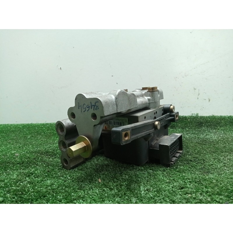 Recambio de abs para citroën xantia berlina 1.9 turbodiesel referencia OEM IAM 10050188033-2643M  