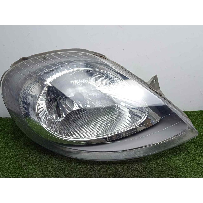 Recambio de faro derecho para nissan primastar (x83) 1.9 dci diesel cat referencia OEM IAM SINREFERENCIA  BLANCO