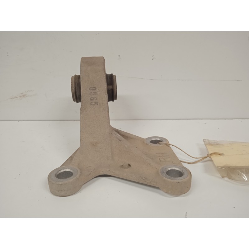 Recambio de soporte cambio para mitsubishi asx (ga0w) 1.8 di-d cat referencia OEM IAM 3517A070  