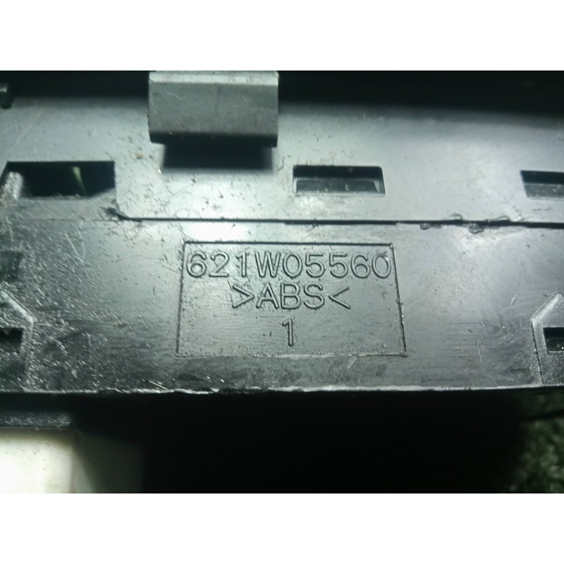 Recambio de mando elevalunas delantero izquierdo para kia cerato 1.5 crdi referencia OEM IAM 621W05560 4.BOTONES 