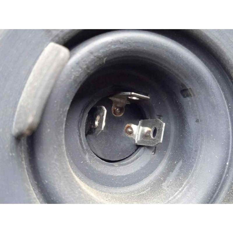 Recambio de faro derecho para nissan primastar (x83) 1.9 dci diesel cat referencia OEM IAM SINREFERENCIA  BLANCO