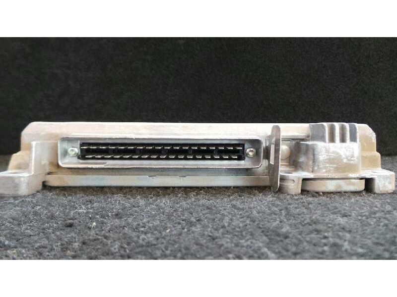 Recambio de centralita motor uce para renault 19 1.4 referencia OEM IAM S101718103P-HOM7700749946-7700864507 SIEMENS 