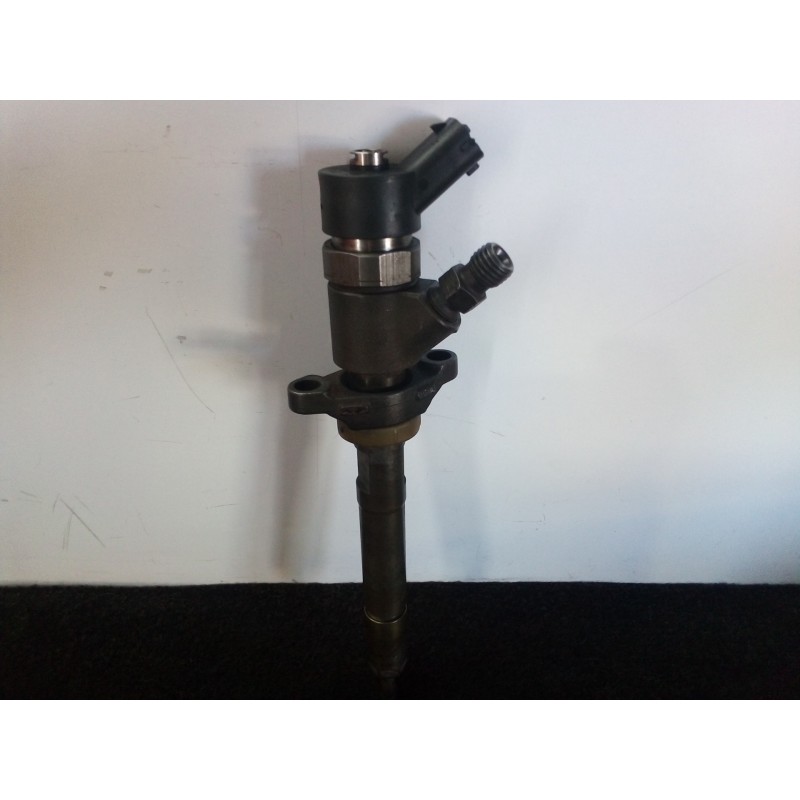 Recambio de inyector para peugeot 307 break / sw (s1) 1.6 hdi referencia OEM IAM 0445110188  