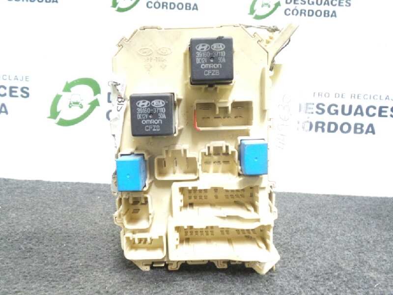 Recambio de caja reles / fusibles para hyundai grandeur / azera 2.2 crdi referencia OEM IAM 919503L100-268081 MOBIS 