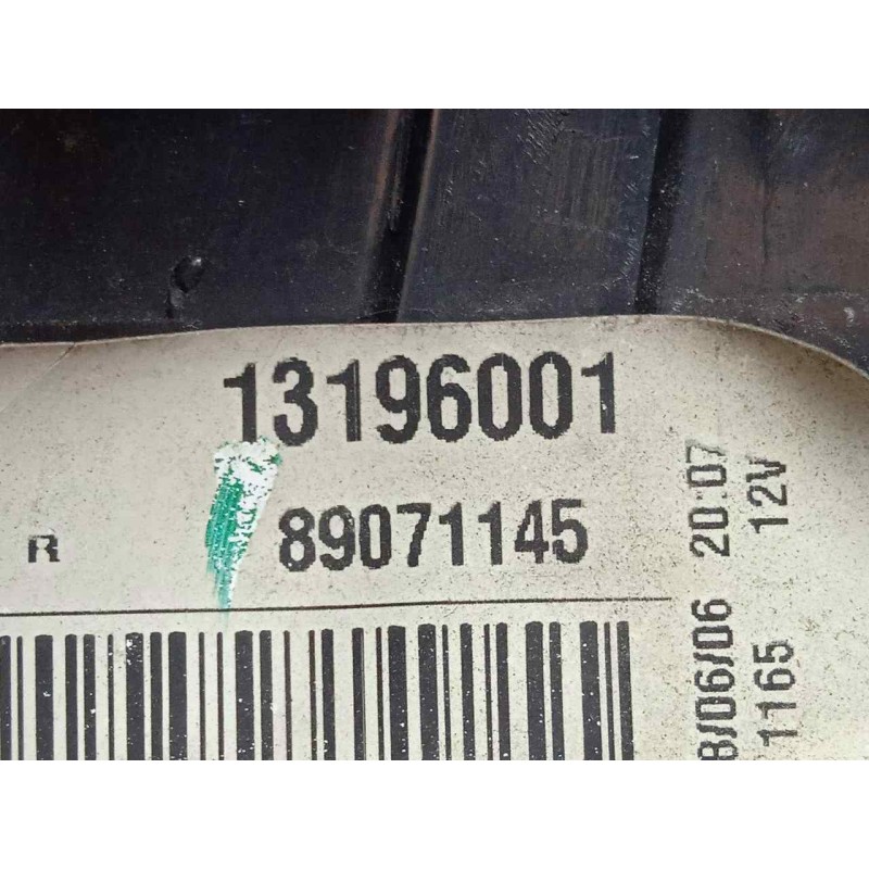 Recambio de piloto trasero derecho para opel meriva 1.7 16v cdti referencia OEM IAM 13196001 AHUMADO 