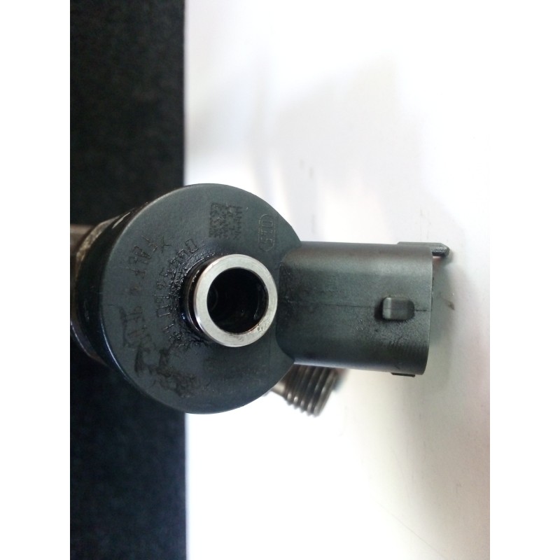 Recambio de inyector para peugeot 307 break / sw (s1) 1.6 hdi referencia OEM IAM 0445110188  