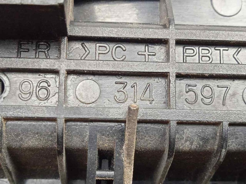 Recambio de maneta exterior delantera derecha para daewoo matiz 0.8 cat referencia OEM IAM 96314597  