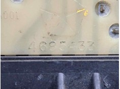 Recambio de mando elevalunas delantero izquierdo para chrysler voyager (gs) 2.5 turbodiesel referencia OEM IAM 4685433 4.BOTONES 2