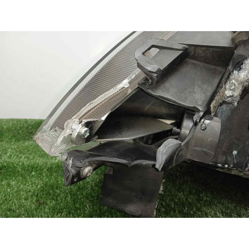 Recambio de faro derecho para subaru impreza g12 2.0 cat referencia OEM IAM  XENON CON.TARA