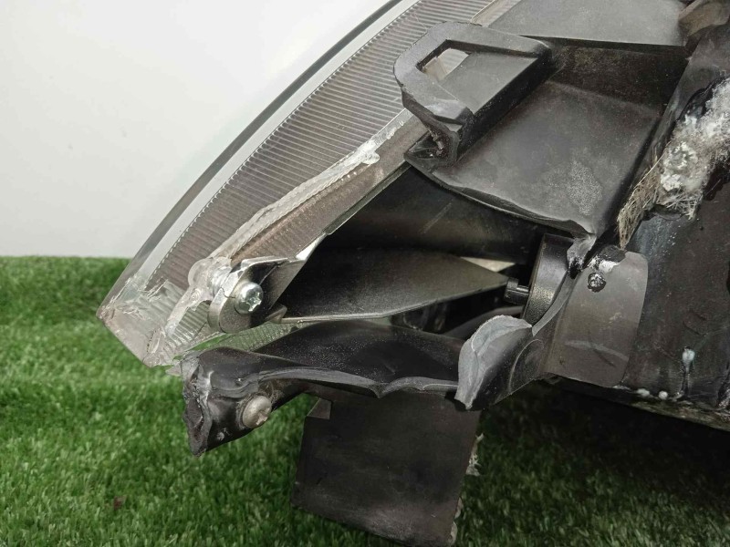 Recambio de faro derecho para subaru impreza g12 2.0 cat referencia OEM IAM  XENON CON.TARA