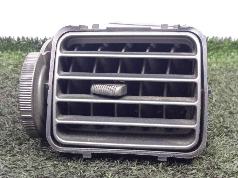 Recambio de aireador delantero izquierdo para subaru impreza g12 2.0 cat referencia OEM IAM 66110FG010  