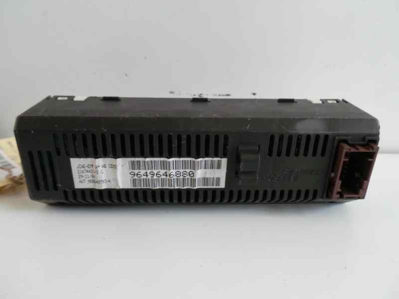 Recambio de pantalla multifuncion para citroën c4 coupe referencia OEM IAM 9649646880  