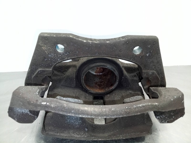 Recambio de pinza freno delantera izquierda para ford mondeo berlina (ge) 2.0 tdci td cat referencia OEM IAM 0204AY01128-57 BOSC