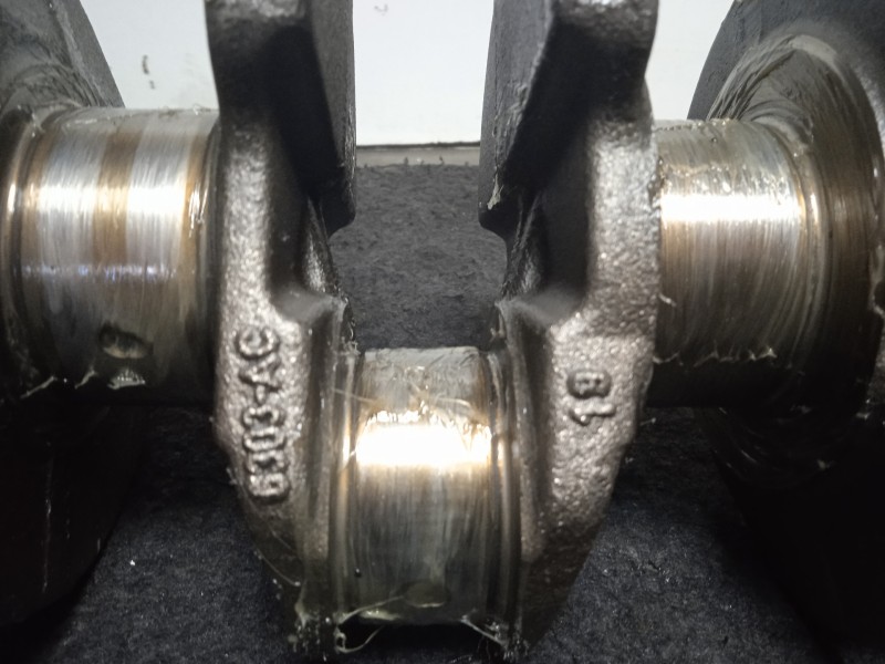 Recambio de cigueñal para ford focus berlina (cak) 1.8 tddi turbodiesel cat referencia OEM IAM 6303AG-38MN56  