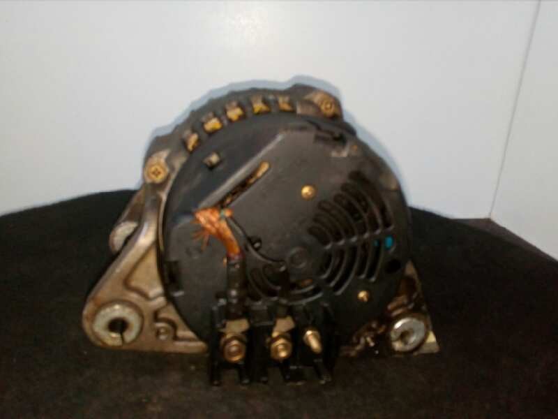 Recambio de alternador para ford escort berlina/turnier 1.8 16v cat referencia OEM IAM 0123310029 BOSCH 70A