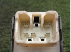 Recambio de mando elevalunas delantero derecho para hyundai accent (lc) 1.5 crdi cat referencia OEM IAM 11119A   2