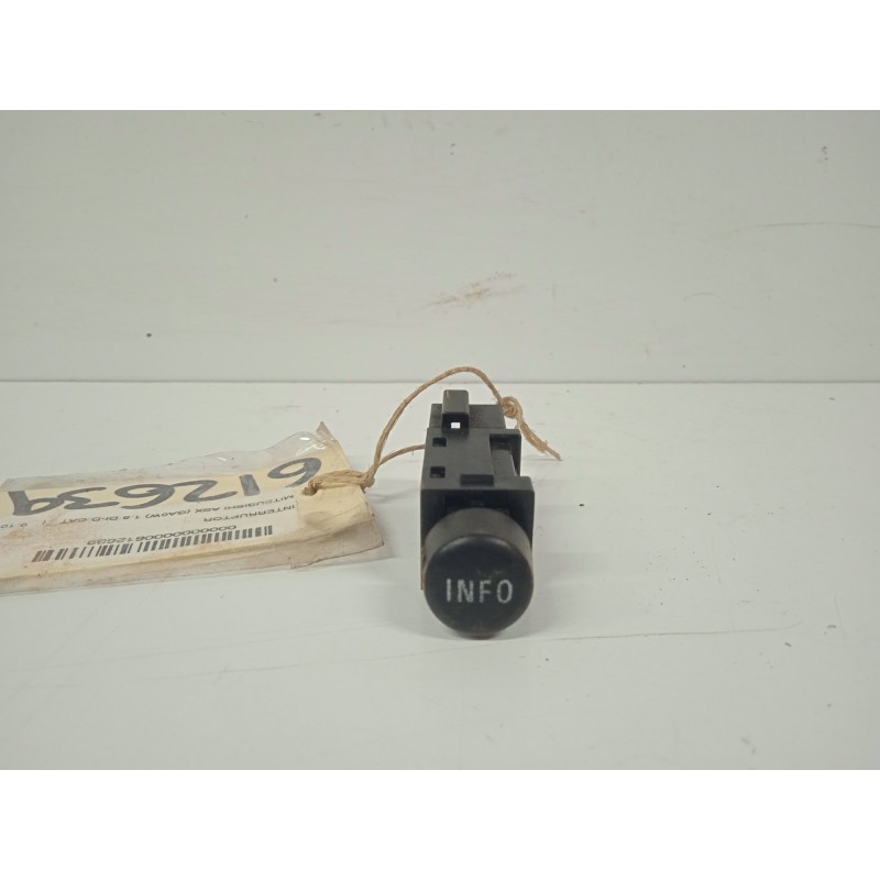 Recambio de interruptor para mitsubishi asx (ga0w) 1.8 di-d cat referencia OEM IAM R2362 2.PÌNES BOTON INFO