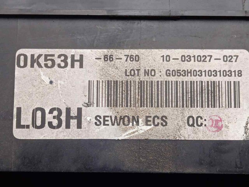 Recambio de caja reles / fusibles para kia carnival ii 2.9 crdi cat referencia OEM IAM 0K53H66760  