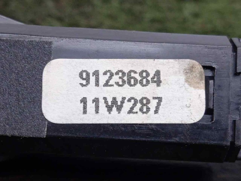 Recambio de warning para volvo xc60 2.0 diesel cat referencia OEM IAM 9123684  