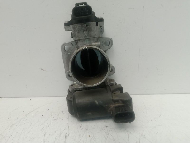 Recambio de caja mariposa para toyota auris 1.4 turbodiesel cat referencia OEM IAM 33040-7K19-1923002010  