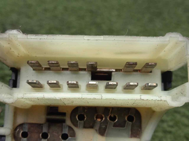 Recambio de mando limpia para renault master combi desde ´98 2.5 diesel referencia OEM IAM SINREFERENCIA  