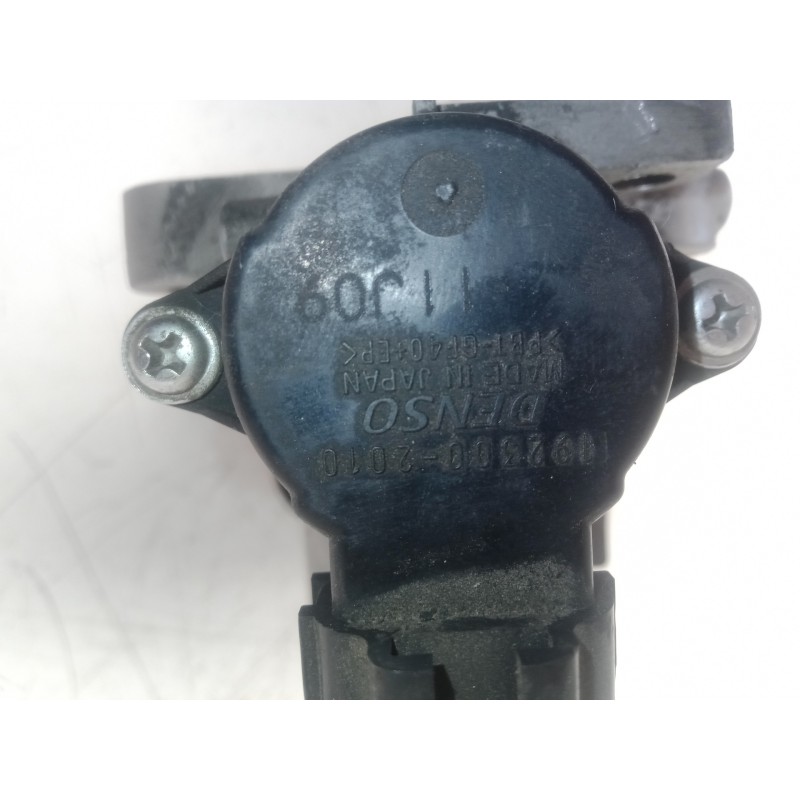 Recambio de caja mariposa para toyota auris 1.4 turbodiesel cat referencia OEM IAM 33040-7K19-1923002010  