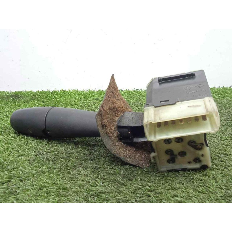 Recambio de mando limpia para renault master combi desde ´98 2.5 diesel referencia OEM IAM SINREFERENCIA  