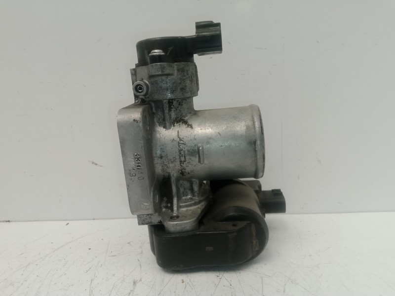 Recambio de caja mariposa para toyota auris 1.4 turbodiesel cat referencia OEM IAM 33040-7K19-1923002010  