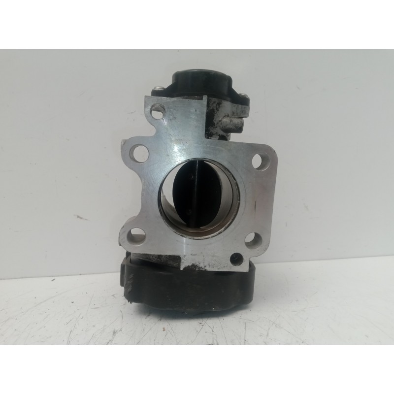 Recambio de caja mariposa para toyota auris 1.4 turbodiesel cat referencia OEM IAM 33040-7K19-1923002010  