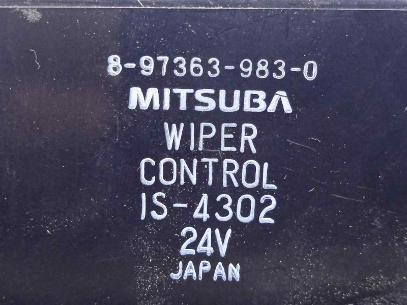 Recambio de modulo electronico para isuzu n-serie 5.2 diesel referencia OEM IAM 8973639830 RELE LIMPIAPARABRISAS 
