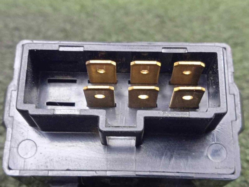 Recambio de modulo electronico para isuzu n-serie 5.2 diesel referencia OEM IAM 8973639830 RELE LIMPIAPARABRISAS 