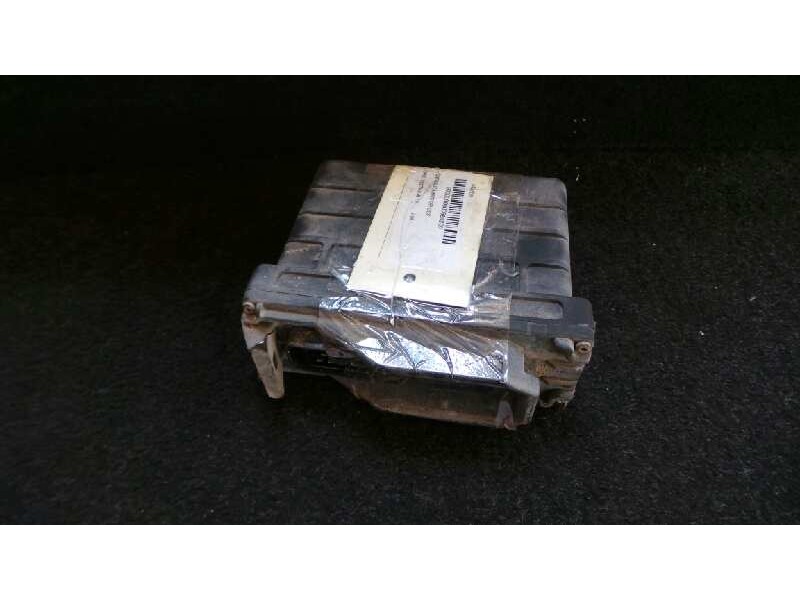 Recambio de centralita motor uce para opel vectra a 1.6 referencia OEM IAM 5WK6218-90347599 SIEMENS 