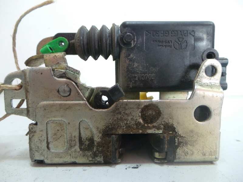 Recambio de cerradura puerta delantera izquierda para dacia logan 1.6 cat referencia OEM IAM A250706  