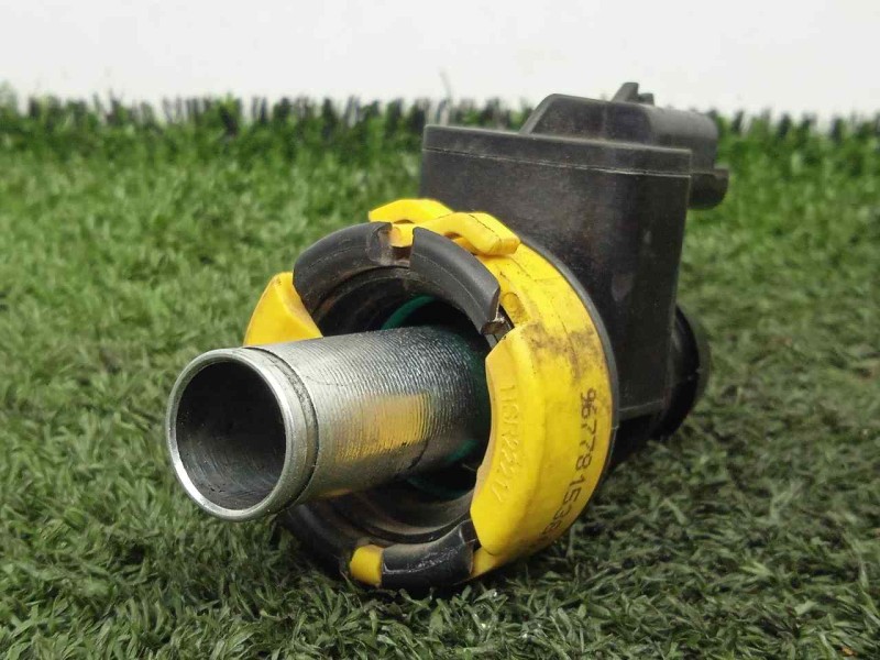 Recambio de modulo electronico para peugeot partner kasten 1.6 blue-hdi fap referencia OEM IAM 9677815380 2.PINES 