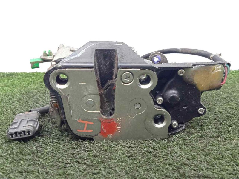 Recambio de cerradura puerta delantera izquierda para isuzu n-serie 5.2 diesel referencia OEM IAM 8975874902 3.PINES 