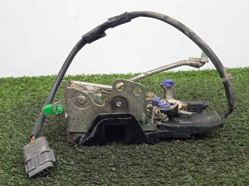 Recambio de cerradura puerta delantera izquierda para isuzu n-serie 5.2 diesel referencia OEM IAM 8975874902 3.PINES 