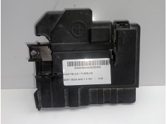 Recambio de caja reles / fusibles para seat ibiza (6j5) 1.4 16v referencia OEM IAM 6R0937548C BATERIA.POSITIVO 
