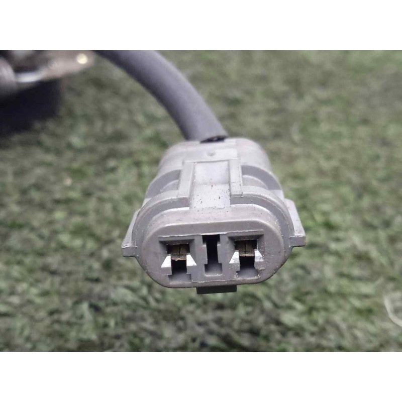 Recambio de cerradura puerta delantera derecha para isuzu n-serie 5.2 diesel referencia OEM IAM 8975822972 2.PINES 