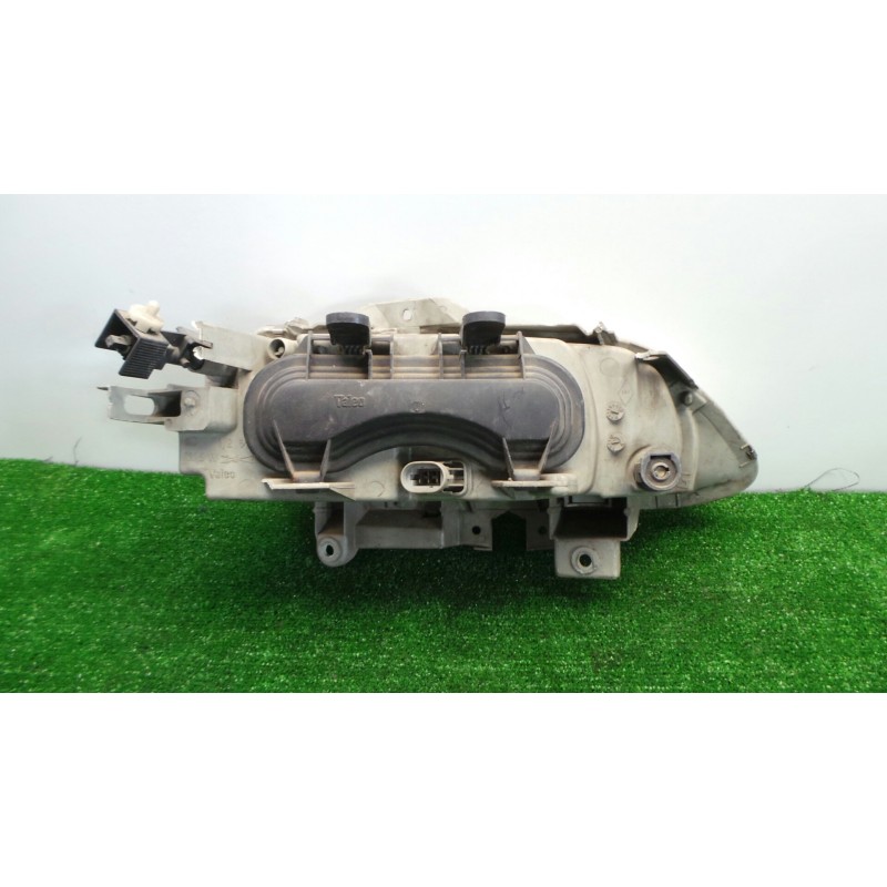 Recambio de faro izquierdo para renault laguna (b56) 2.0 referencia OEM IAM 7700820122 94-98 