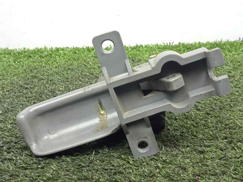 Recambio de maneta interior delantera izquierda para isuzu n-serie 5.2 diesel referencia OEM IAM 8975823051  