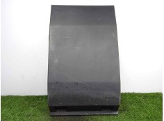 Recambio de molduras traseras para iveco daily furgón 2.3 diesel cat referencia OEM IAM 5801821758-5801821756 MONTAJE AMBOS LADO