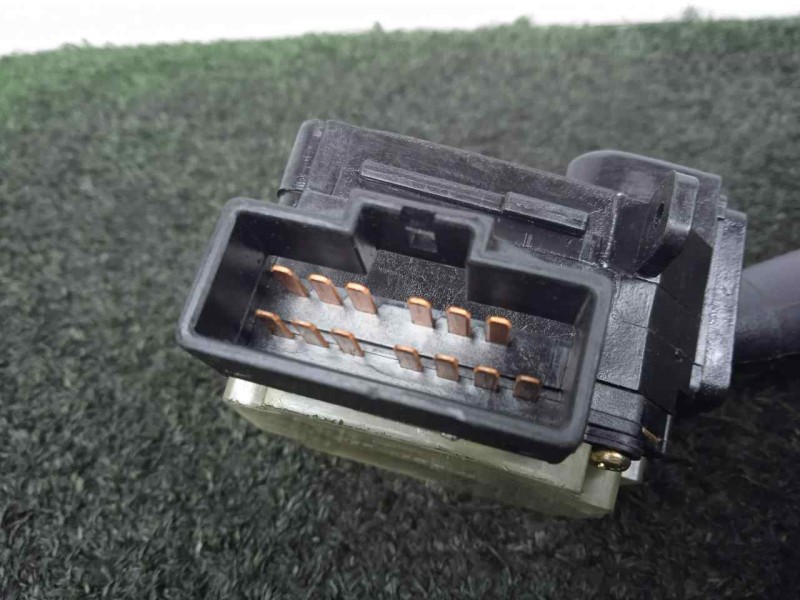 Recambio de mando limpia para kia magentis 2.0 cat referencia OEM IAM  13.PIN 4.PUERTAS